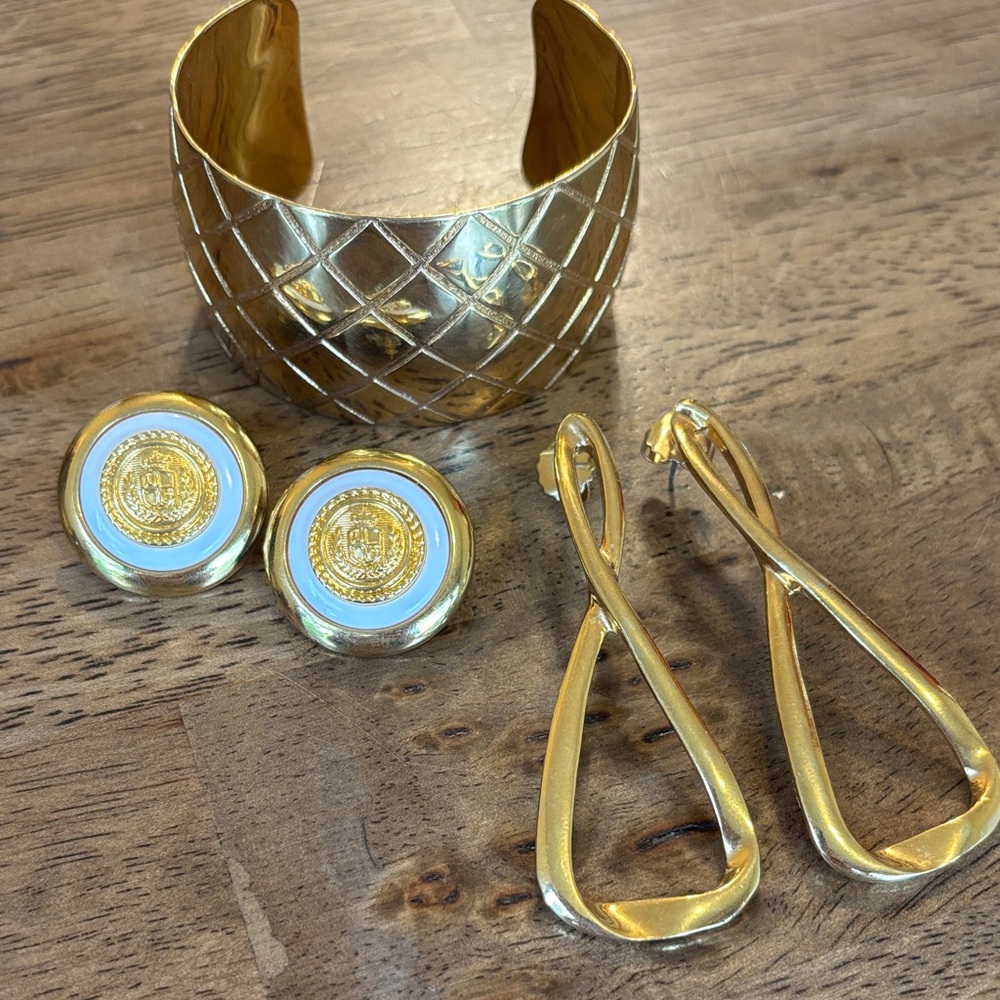 Vintage jewelry set